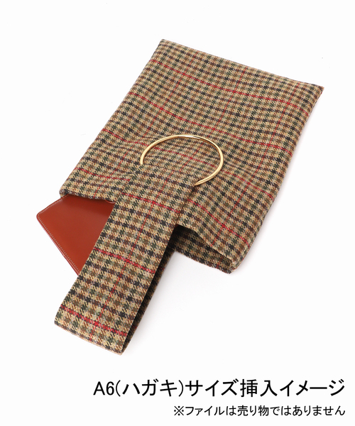 VERMEIL par iena（ヴェルメイユパーイエナ）の「LERET.H ルレアッシュ 別注サック・カレ チェック（ハンドバッグ・レディース・A・FREE）」の4枚目の写真