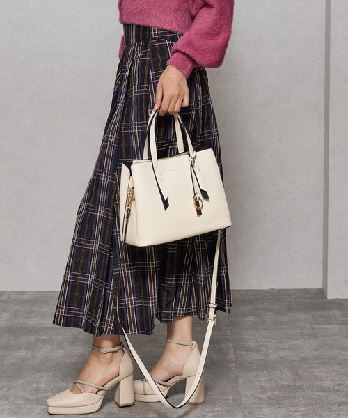 MERCURYDUO（マーキュリーデュオ）の「【MERCURYDUO/マーキュリーデュオ】ワーク 両アオリポケットハンドバッグ／500mlペットボトル収納可能（ハンドバッグ・レディース・ブラック/アイボリー/グレイッシュベージュ・FREE）」の8枚目の写真