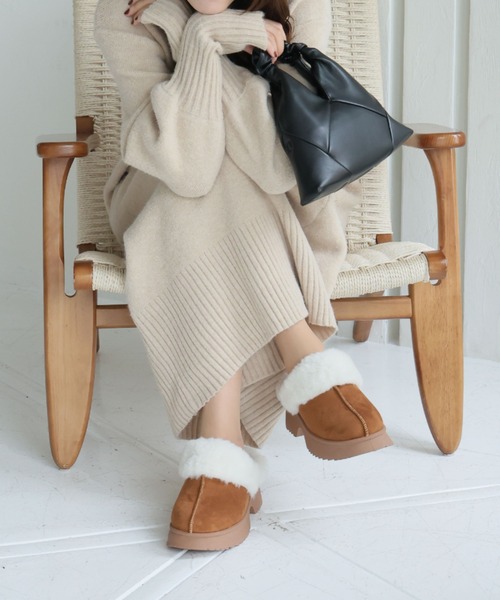 VIVIAN（ヴィヴィアン）の「もふぽか厚底チャンキーヒールサボムートンブーツ（ブーツ・レディース・ブラック/キャメル/ベージュ・LL/S/M/L）」の19枚目の写真