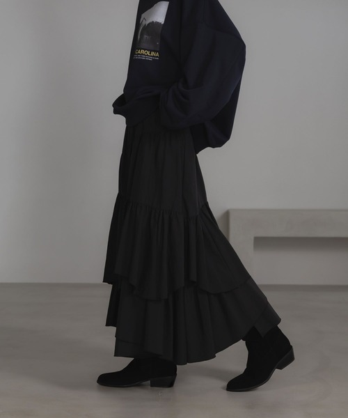 LOWRYS FARM（ローリーズファーム）の「ティアードイレヘムスカート　576730（スカート・レディース・ブラック/ブラウン/アイボリー/グリーン/チャコールグレー・FREE）」の3枚目の写真