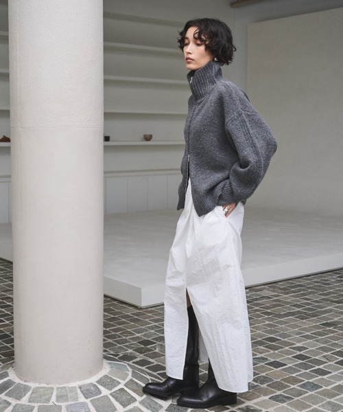 AIC.（エーアイシー）の「ダブルジップハイネックニットブルゾン（ニット/セーター・レディース・チャコールグレー/ベージュ/ブラウン・FREE）」の20枚目の写真