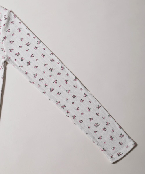 WC（ダブル シー）の「《秋冬新作★》リトルフラワーパターントップス（Tシャツ/カットソー・レディース・ホワイト/ネイビー・FREE）」の20枚目の写真