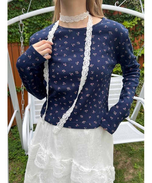 WC（ダブル シー）の「《秋冬新作★》リトルフラワーパターントップス（Tシャツ/カットソー・レディース・ホワイト/ネイビー・FREE）」の10枚目の写真