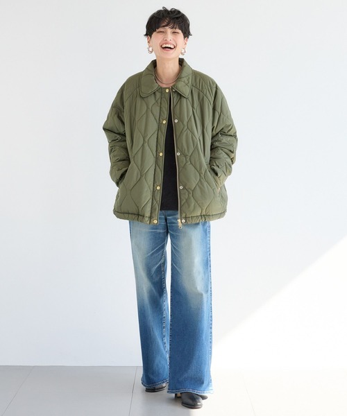 UNIVERSAL OVERALL(ユニバーサルオーバーオール)の「BARNYARDSTORM / 【UNIVERSAL OVERALL (ユニバーサルオーバーオール)】 / キルトジャケットコート(ブルゾン・レディース・ブラック/カーキ・S/M)」の3枚目の写真