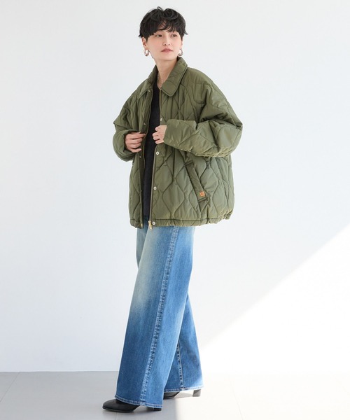 UNIVERSAL OVERALL(ユニバーサルオーバーオール)の「BARNYARDSTORM / 【UNIVERSAL OVERALL (ユニバーサルオーバーオール)】 / キルトジャケットコート(ブルゾン・レディース・ブラック/カーキ・S/M)」の4枚目の写真