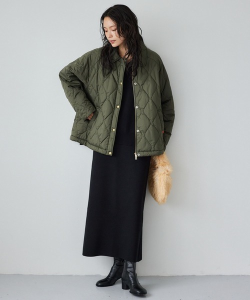 UNIVERSAL OVERALL(ユニバーサルオーバーオール)の「BARNYARDSTORM / 【UNIVERSAL OVERALL (ユニバーサルオーバーオール)】 / キルトジャケットコート(ブルゾン・レディース・ブラック/カーキ・S/M)」の20枚目の写真