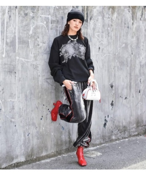 DIESEL(ディーゼル)の「ウィメンズ ショートブーツ AMBER D-AMBER MD BT S(ブーツ・レディース・ブラック/レッド・36/39/38/40/37/35)」の13枚目の写真