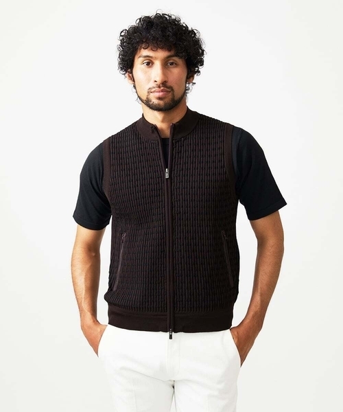 MICHEL KLEIN HOMME (ミッシェルクランオム)の「【セットアップ】ニットベスト(ベスト・メンズ・ブラック/ライトグレー/ブラウン・MEDIUM/LARGE/X-LARGE)」の3枚目の写真