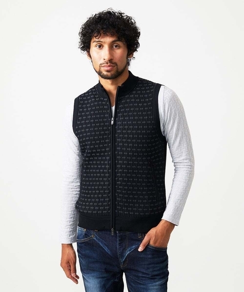 MICHEL KLEIN HOMME (ミッシェルクランオム)の「【セットアップ】ニットベスト(ベスト・メンズ・ブラック/ライトグレー/ブラウン・MEDIUM/LARGE/X-LARGE)」の1枚目の写真