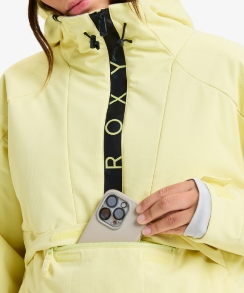 ROXY（ロキシー）の「RADIANT LINES OVERHE/ロキシースキースノーボードアノラックジャケット（マウンテンパーカー・レディース・ブラック/イエロー・MEDIUM/LARGE/SMALL）」の4枚目の写真