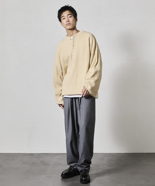 限定展開 ビッグシルエット ディープヘンリーネック ニット（ニット