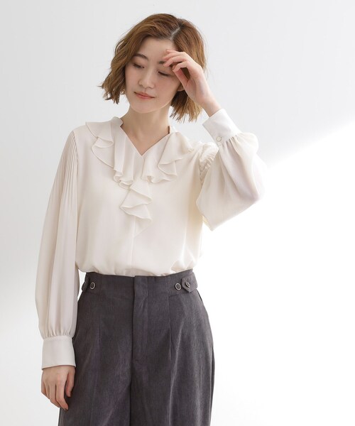 grove(グローブ)の「袖プリーツフロントフリルブラウス(シャツ/ブラウス・レディース・ブラック/オフホワイト/ブラック系1・02/03/05/04/01)」の8枚目の写真