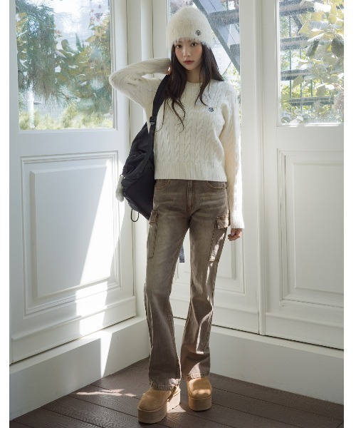 muahmuah(ムーアムーア)の「A'GEM/9 × .kom 『muah muah/ムーアムーア』 TWIST ROUND LOGO KNIT/ツイストラウンド ロゴニット(ニット/セーター・レディース・アイボリー/ブラウン/ネイビー・FREE)」の10枚目の写真