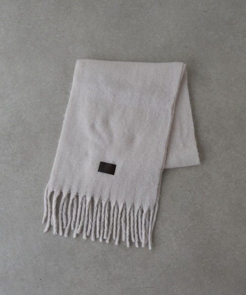 RAY CASSIN（レイカズン）の「レザーパッチマフラー（マフラー・レディース・チャコールグレー/ブルー/ホワイト/レッド・FREE）」の7枚目の写真