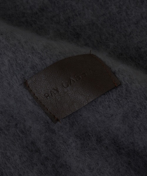 RAY CASSIN（レイカズン）の「レザーパッチマフラー（マフラー・レディース・チャコールグレー/ブルー/ホワイト/レッド・FREE）」の16枚目の写真