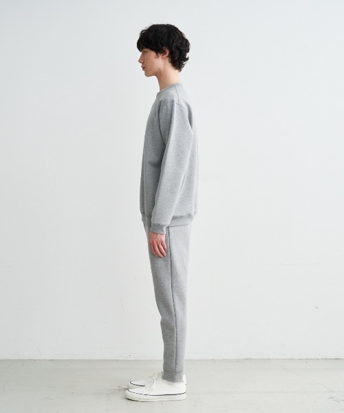 three dots(スリードッツ)の「ダンボールスウェット クルーネック(スウェット・メンズ・ブラウン/ダークブラウン・SMALL/MEDIUM/LARGE)」の9枚目の写真