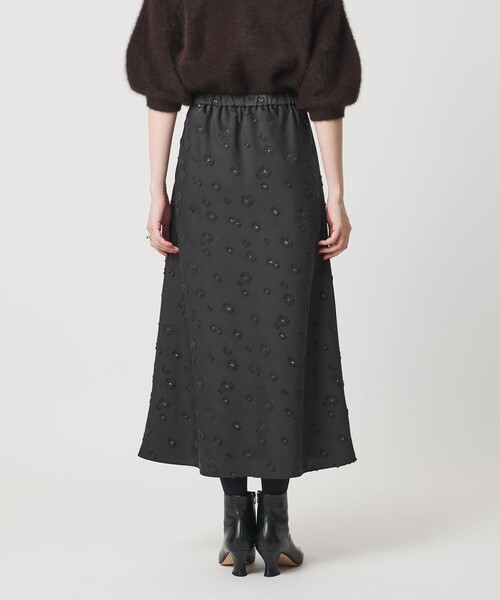 新品未使用　ユナイテッドアローズ　サテンフラワージャガードロングスカート UNITED ARROWS サテン フラワー ジャガード ロングスカート （DK.GRAY