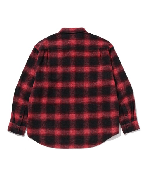 A BATHING APE（アベイシングエイプ）の「A BATHING APE LOGO OMBRE CHECK FLANNEL LS SHIRT（シャツ/ブラウス・メンズ・グリーン/レッド/ベージュ・LARGE/MEDIUM/XX-LARGE/SMALL/X-LARGE）」の6枚目の写真