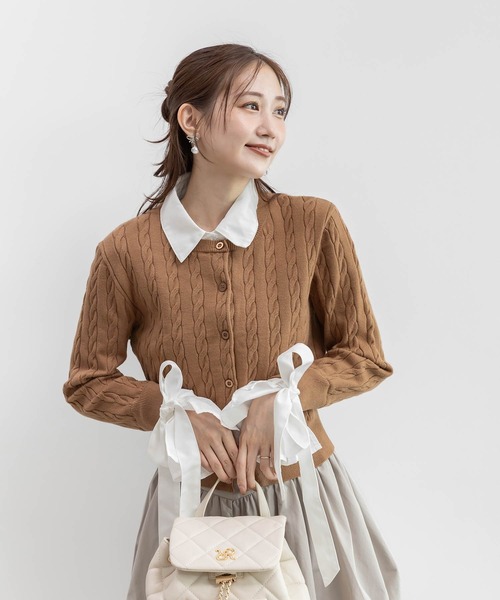 RANDA（ランダ）の「2WAY シャツドッキングレイヤードニット（カーディガン/ボレロ・レディース・キャメル/ネイビー/グレー・FREE）」の2枚目の写真