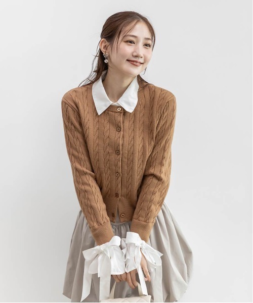 RANDA（ランダ）の「2WAY シャツドッキングレイヤードニット（カーディガン/ボレロ・レディース・キャメル/ネイビー/グレー・FREE）」の8枚目の写真