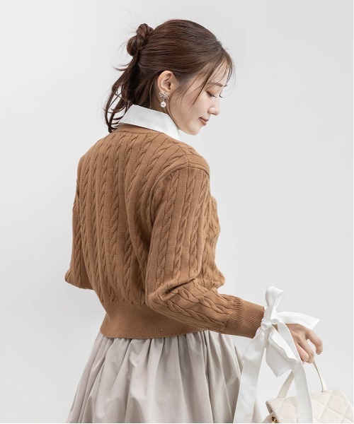 RANDA（ランダ）の「2WAY シャツドッキングレイヤードニット（カーディガン/ボレロ・レディース・キャメル/ネイビー/グレー・FREE）」の9枚目の写真