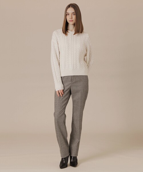 MACKINTOSH LONDON（マッキントッシュ ロンドン）の「【婦人画報11月号掲載】ブリリアントニットケーブルプルオーバー（ニット/セーター・レディース・オフホワイト/ワイン/グレー系その他/ネイビー・38）」の16枚目の写真