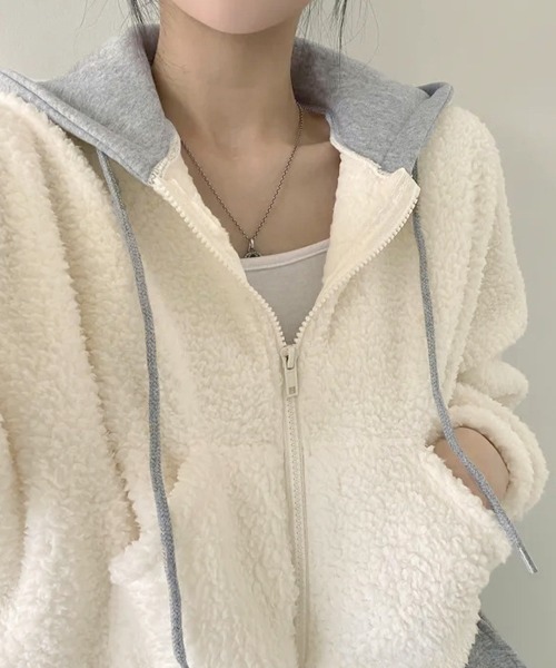 Miniministore(ミニミニストア)の「暖かいボアパーカー ジップアップブルゾン(パーカー・レディース・ブラック/アイボリー・FREE)」の20枚目の写真