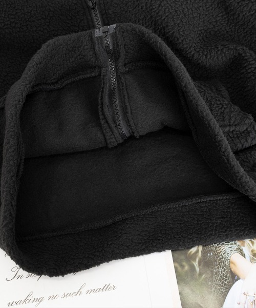 Miniministore(ミニミニストア)の「暖かいボアパーカー ジップアップブルゾン(パーカー・レディース・ブラック/アイボリー・FREE)」の12枚目の写真
