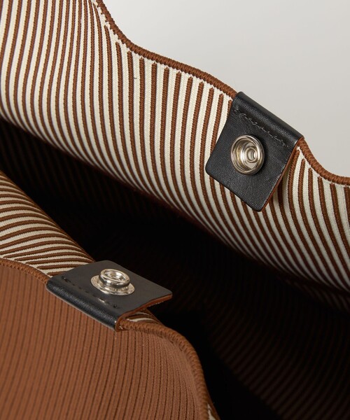 hALON（アーロン）の「＜hALON＞ストライプ ニット トートバッグL（トートバッグ・メンズ・ブラック/ブラウン系・FREE）」の9枚目の写真