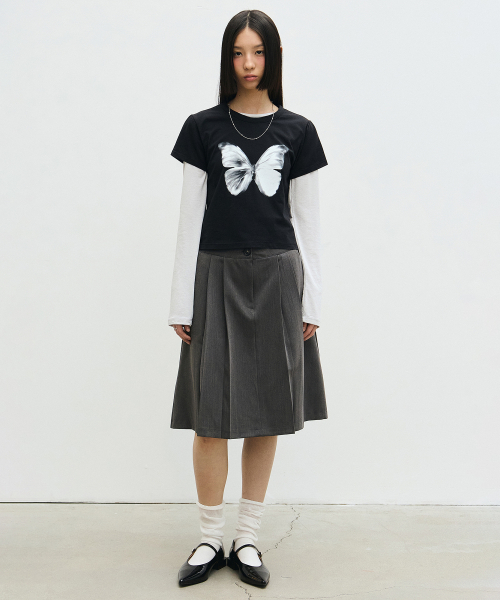 NICK&NICOLE(ニックアンドニコール)の「BUTTERFLY SOFT COLORING CROP TOP_BLACK WHITE(Tシャツ/カットソー・レディース・その他・FREE)」の4枚目の写真