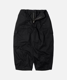FRIZMWORKS（フリズムワークス）の「TWILL CARGO BALLOON PANTS _ BLACK（スウェットパンツ）」