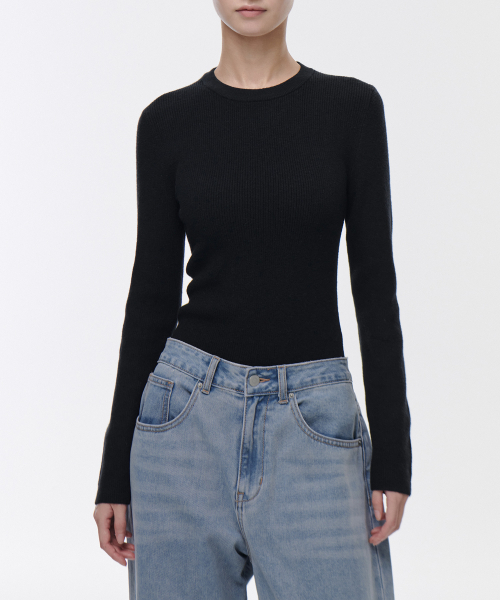 MUSINSA STANDARD WOMAN（ムシンサスタンダードウーマン）の「ウィメンズリブスリムクルーネックニット[ブラック]（ニット/セーター・レディース・その他・MEDIUM/LARGE/X-SMALL/SMALL）」の16枚目の写真