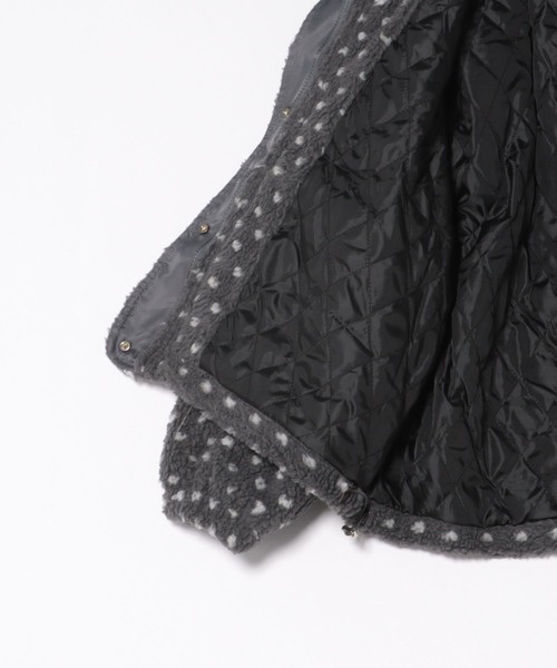 ViViDAY（ビビデー）の「ハート柄もこもこボアブルゾン（ブルゾン・レディース・ブラウン/ダークグレー/アイボリー/オフホワイト・M）」の19枚目の写真