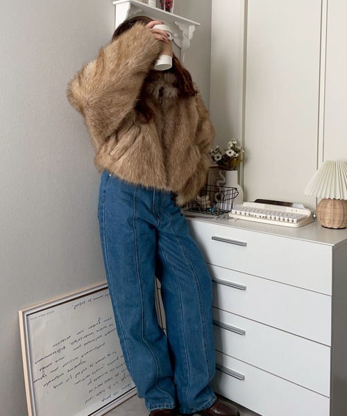 merrylatte(メリーラテ)の「MIXフェイクファージップアップショートブルゾン【NOUA】(ブルゾン・レディース・ブラウン・FREE)」の5枚目の写真