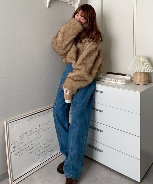 merrylatte(メリーラテ)の「MIXフェイクファージップアップショートブルゾン【NOUA】(ブルゾン・レディース・ブラウン・FREE)」の11枚目の写真