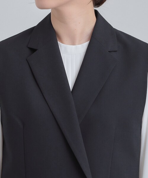 SHOO・LA・RUE（シューラルー）の「【セットアップ可/S-LL/洗濯機可】サッと羽織ってこなれ見え ダブルブレストジレ（ベスト・レディース・ライトグレー/ネイビー・04/03/02/01）」の10枚目の写真