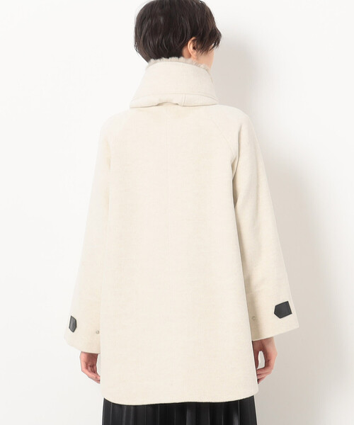 K.T KIYOKO TAKASE(キヨコタカセ)の「〔 Sサイズ 〕 アンゴラウール Aラインショートコート(その他アウター・レディース・ブラック・5号)」の3枚目の写真