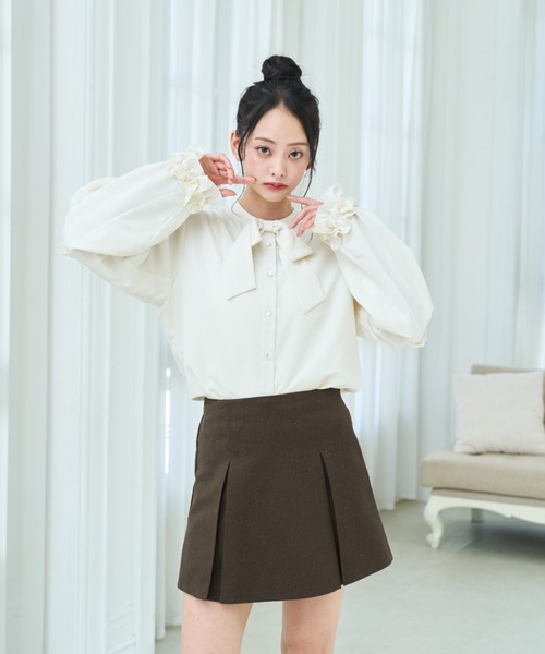 Lallana(ララーナ)の「Lame coco pleats skort/ラメココプリーツスコート(スカート・レディース・グレー/ダークネイビー/ブラウン・SMALL/FREE)」の21枚目の写真