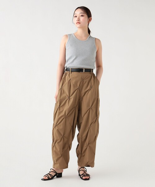 BEAMS HEART(ビームスハート)の「アシンメトリー カットアウト タンクトップ(タンクトップ・レディース・オフホワイト/ホワイト系その他5/グレー/ブラック・SMALL/MEDIUM)」の10枚目の写真