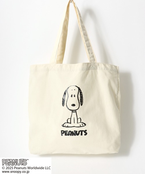 PEANUTS（ピーナッツ）の「PEANUTS SNOOPY（ピーナッツ スヌーピー）キャラクタープリント キャンバス トートバッグ（トートバッグ・レディース・ホワイト系1/ホワイト系2/ブラック系1/ブラック系3/ホワイト系3/ブラック系2・FREE）」の9枚目の写真
