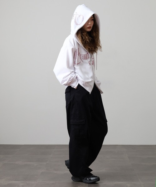 bike star(バイクスター)の「RESHAM ラインストーンZIPパーカー(パーカー・メンズ・ブラック/ホワイト・L/M)」の20枚目の写真