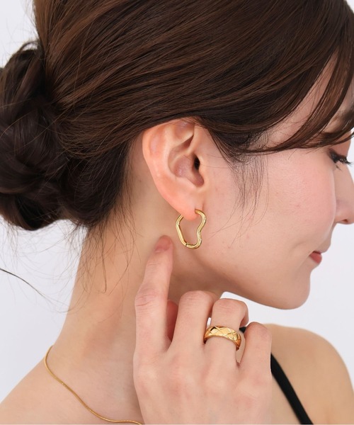 Rennet(レネット)の「【 金属アレルギー対応 】 ステンレス シンプルハートピアス(ピアス(両耳用)・レディース・シルバー/ゴールド・FREE)」の11枚目の写真