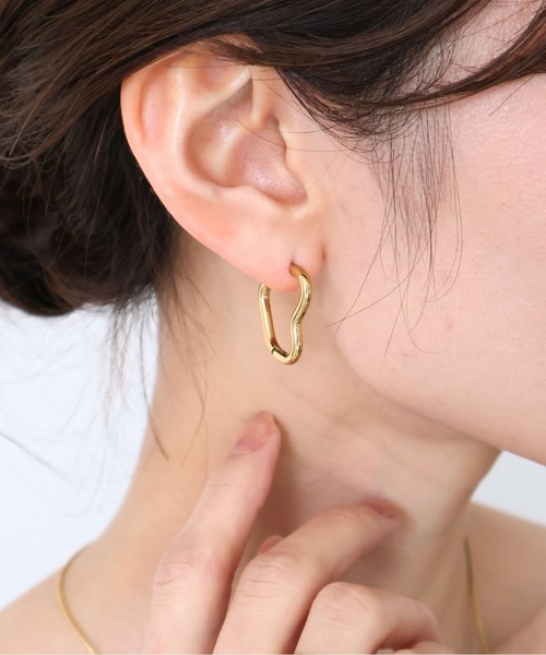 Rennet(レネット)の「【 金属アレルギー対応 】 ステンレス シンプルハートピアス(ピアス(両耳用)・レディース・シルバー/ゴールド・FREE)」の12枚目の写真