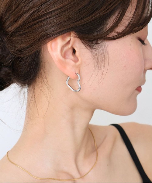 Rennet(レネット)の「【 金属アレルギー対応 】 ステンレス シンプルハートピアス(ピアス(両耳用)・レディース・シルバー/ゴールド・FREE)」の15枚目の写真