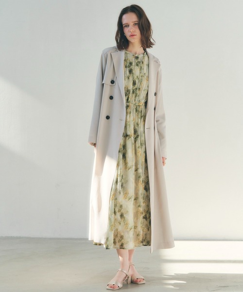 YECCA VECCA（イェッカヴェッカ）の「ぼかしフラワー柄ワンピース（ワンピース・レディース・イエロー/ピンクベージュ・FREE）」の10枚目の写真