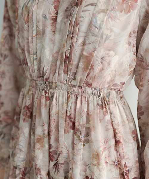 YECCA VECCA（イェッカヴェッカ）の「ぼかしフラワー柄ワンピース（ワンピース・レディース・イエロー/ピンクベージュ・FREE）」の22枚目の写真