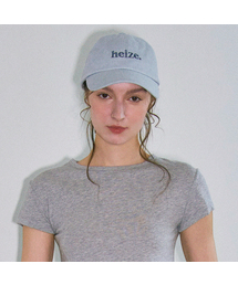 LILY HEIZE（リリーヘイズ）の「ヘイズシグネチャーロゴボールキャップ_2colors（キャップ）」