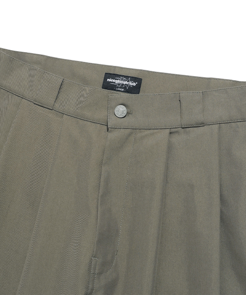 NICE GHOST CLUB(ナイスゴーストクラブ)の「BERMUDAS TWO TUCK WORK SHORTS_BROWN(NG2FMUPA61A)(その他パンツ・レディース・ブラウン・S/M/L)」の3枚目の写真
