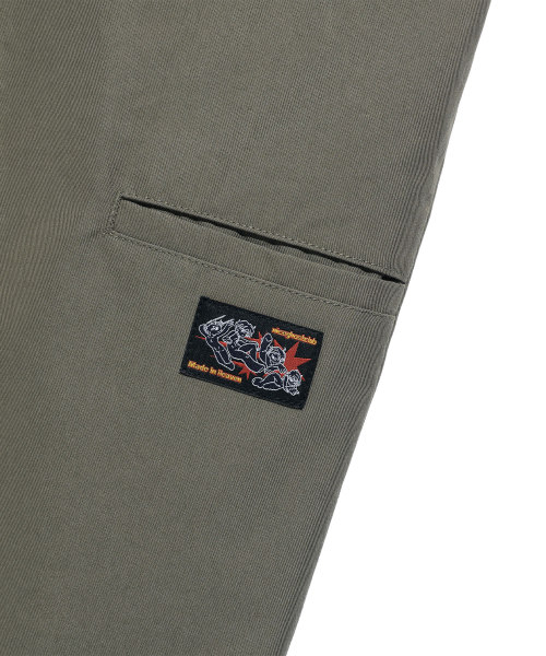 NICE GHOST CLUB(ナイスゴーストクラブ)の「BERMUDAS TWO TUCK WORK SHORTS_BROWN(NG2FMUPA61A)(その他パンツ・レディース・ブラウン・S/M/L)」の5枚目の写真