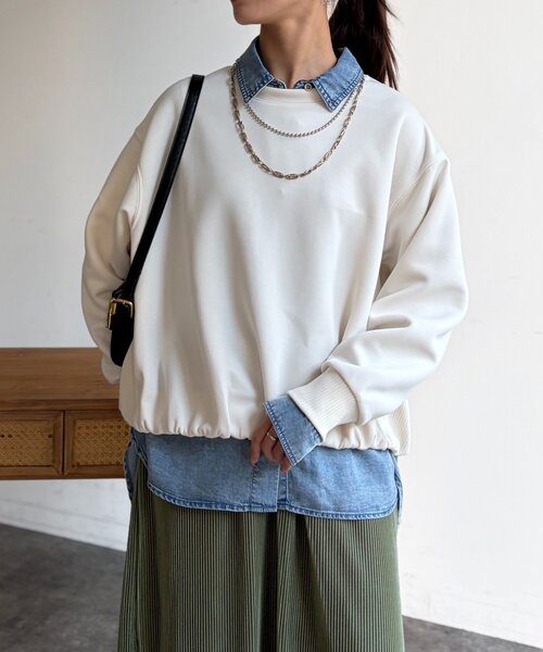 Chez toi(シェトワ)の「軽量ボンディング裾ボリュームプルオーバー(Tシャツ/カットソー・レディース・サックスブルー/アイボリー/グレー・FREE)」の2枚目の写真